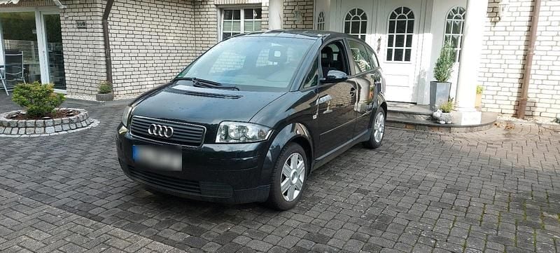 Blau Gebraucht 2005 Audi A2 Kleinwagen | 3.000 € (Guter Preis) - Bild 1/4