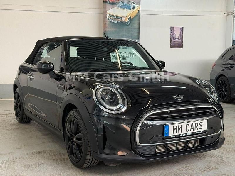 Gebraucht Mini Cooper Cabriolet Classic 136 PS (100 kW) 2022 Midnight black ii Cabrio