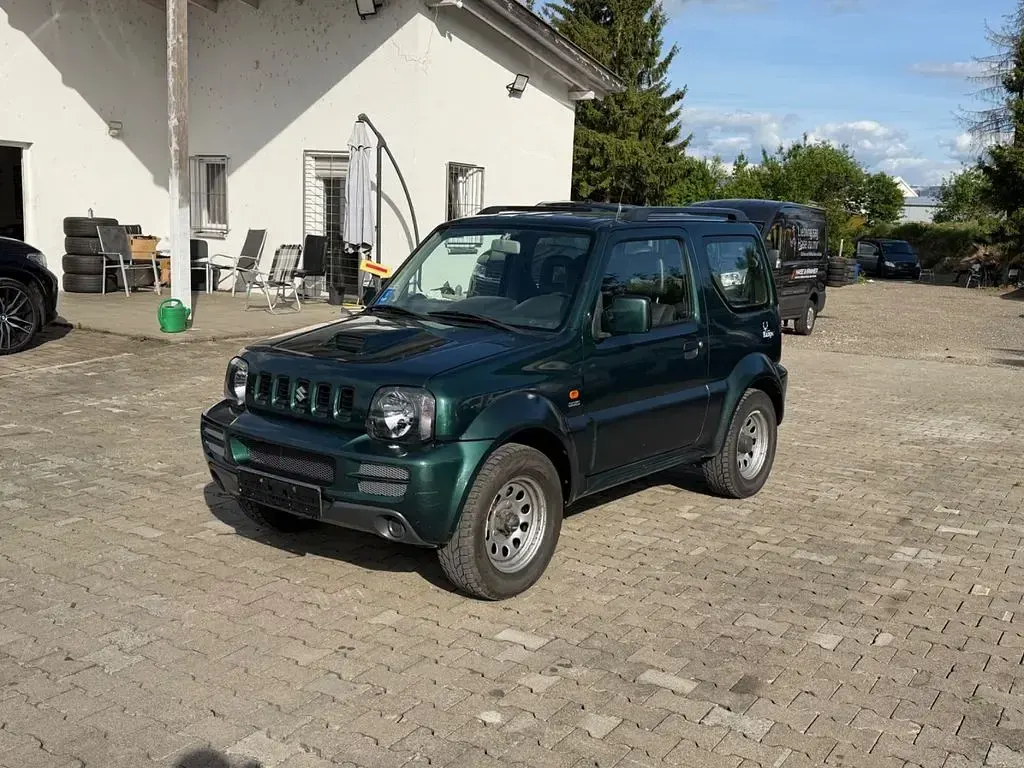 Używany Suzuki Jimny 86 KM (63 kW) 2009 Zielony SUV