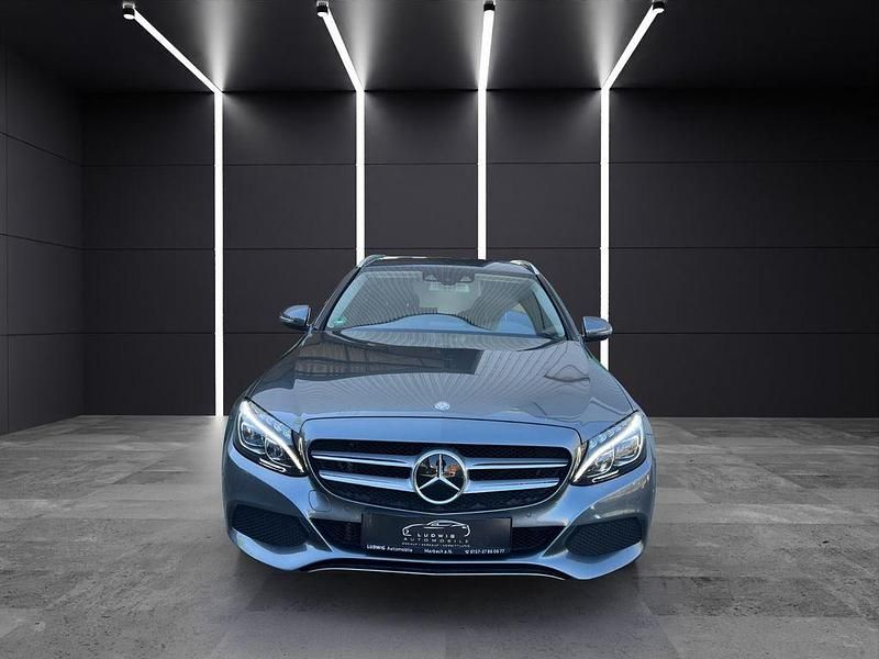 Gebraucht Mercedes C180 156 PS (114 kW) 2016 Grau Kombi