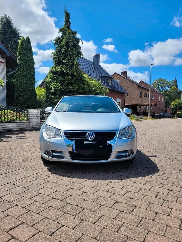 Silber Gebraucht 2006 VW Eos Cabrio | 2.800 € (Fairer Preis) - Bild 1/4