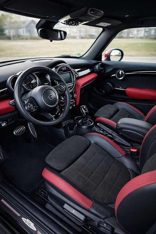 Gebraucht Mini John Cooper Works 231 PS (169 kW) 2018 Schwarz Kleinwagen