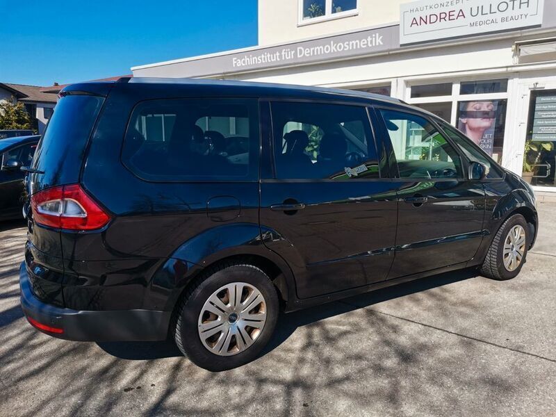 Gebraucht Ford Galaxy Trend 116 PS (85 kW) 2012 Schwarz Van / Kleinbus