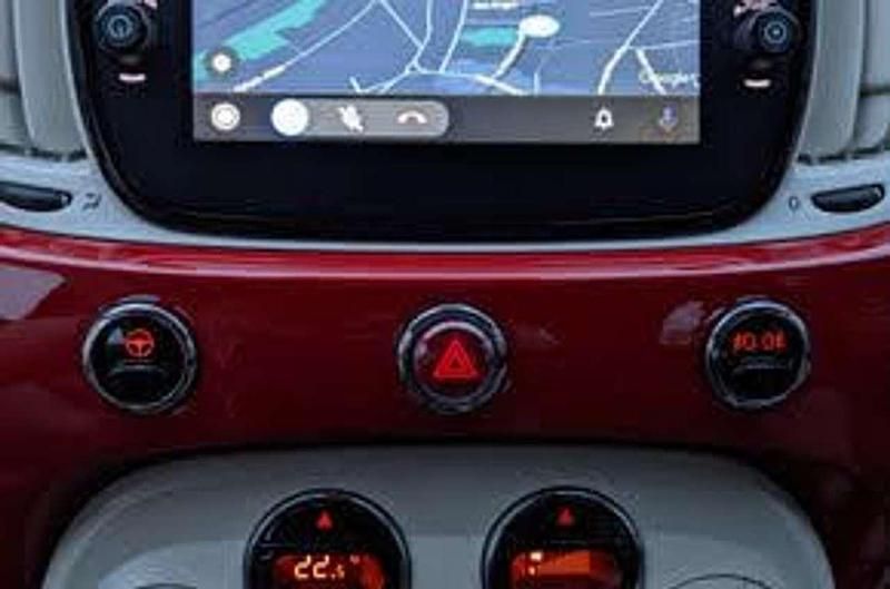 Gebraucht Fiat 500C Dolcevita 71 PS (52 kW) 2021 Rot Cabrio