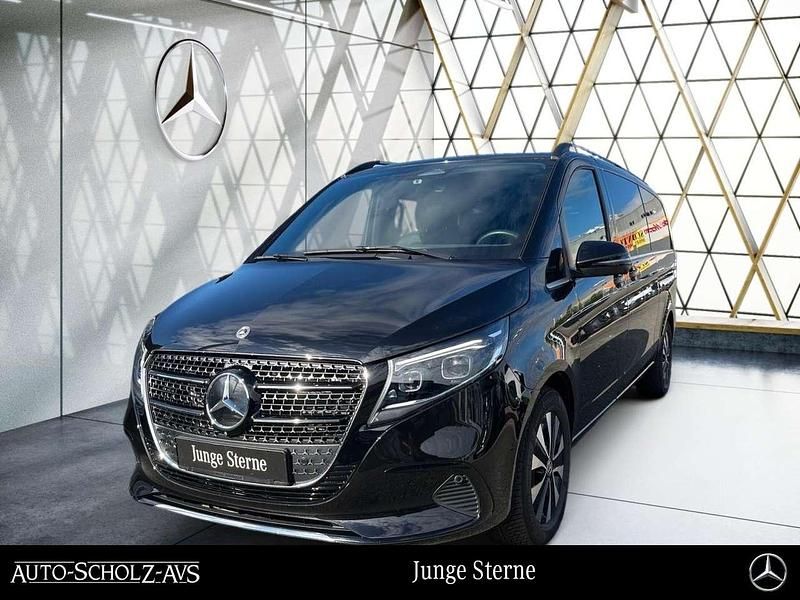 Obsidianschwarz metallic Gebraucht 2024 Mercedes V300 Avantgarde Van / Kleinbus | 69.888 € (Superpreis) - Bild 1/3