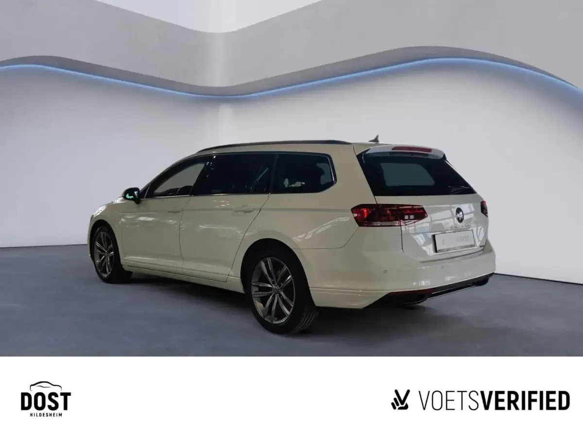 Gebraucht VW Passat Business 200 PS (147 kW) 2022 Weiß Kombi