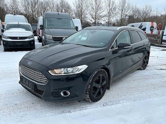 Gebraucht Ford Mondeo Titanium 211 PS (155 kW) 2016 Schwarz Limousine