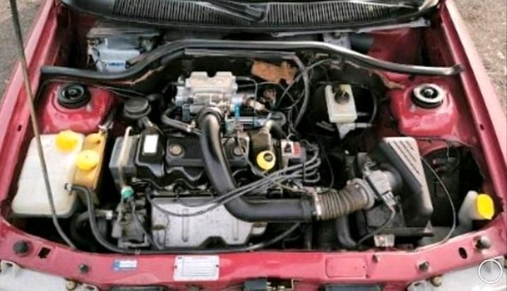 Gebraucht Ford Escort 75 PS (55 kW) 1995 Rot Limousine