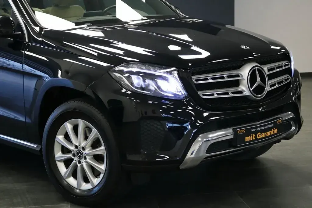 Gebraucht Mercedes GLS400 333 PS (244 kW) 2017 Schwarz SUV