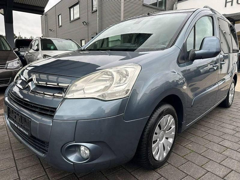 Grau Gebraucht 2011 Citroën Berlingo Van / Kleinbus | 5.400 € (Fairer Preis) - Bild 1/4