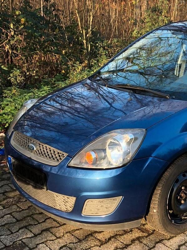 Gebraucht Ford Fiesta Style 69 PS (50 kW) 2008 Blau Limousine