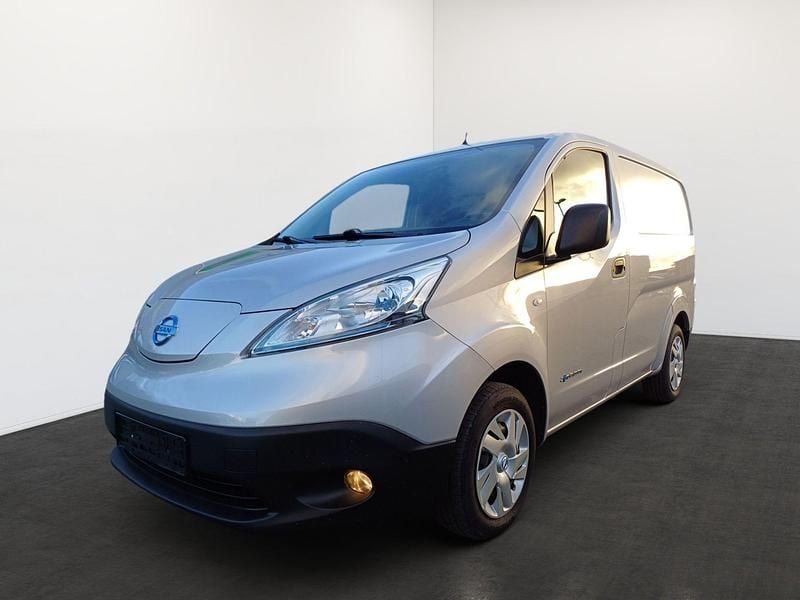 Silver (m) Gebraucht 2019 Nissan e-NV200 Comfort Van | 10.980 € (Guter Preis) - Bild 1/4