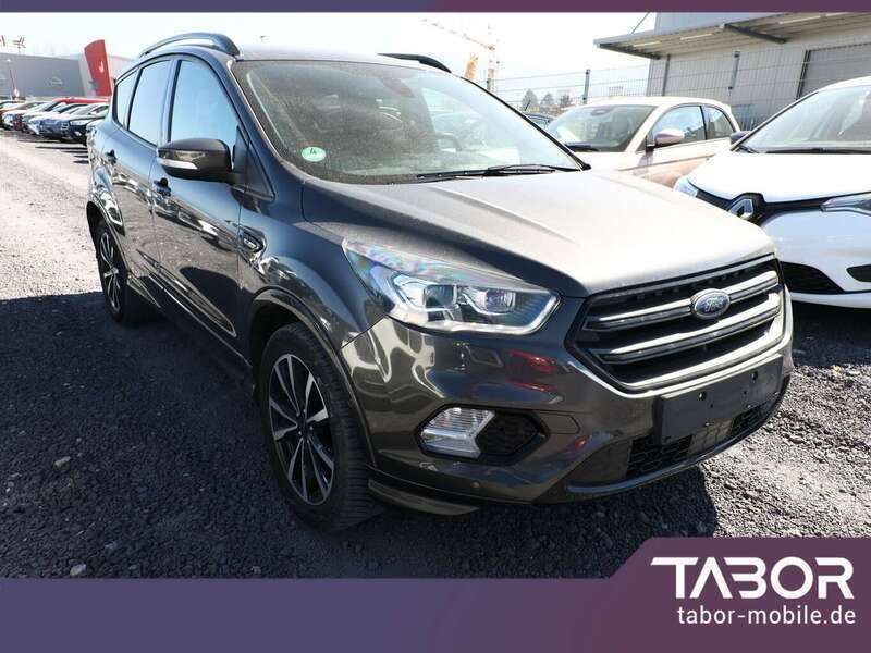 Usata Ford Kuga ST-Line 150 CV (110 kW) 2019 Grigio SUV