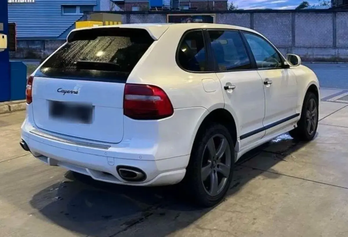 Gebraucht Porsche Cayenne 241 PS (177 kW) 2010 Weiß SUV