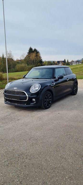 Schwarz Gebraucht 2018 Mini ONE Kleinwagen | 13.900 € (Fairer Preis) - Bild 1/4