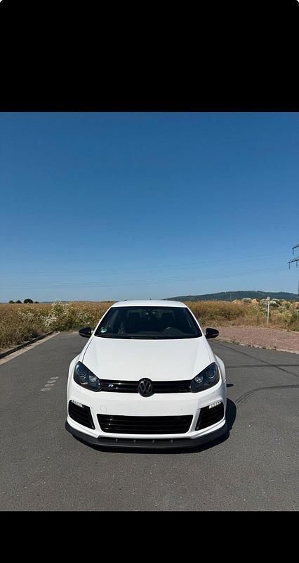 Weiß Gebraucht 2012 VW Golf VI R Limousine | 14.500 € - Bild 1/4