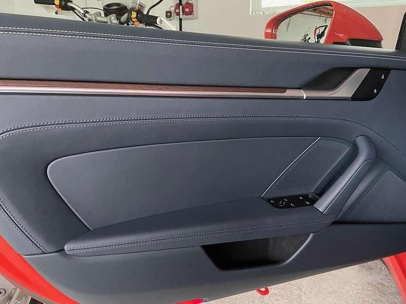 Gebraucht Porsche 992 385 PS (283 kW) 2022 Orange Coupé