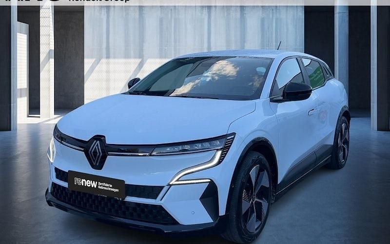 Gebraucht Renault Megane E-Tech Equilibre 160 kW (218 PS) 2022 Weiß Limousine
