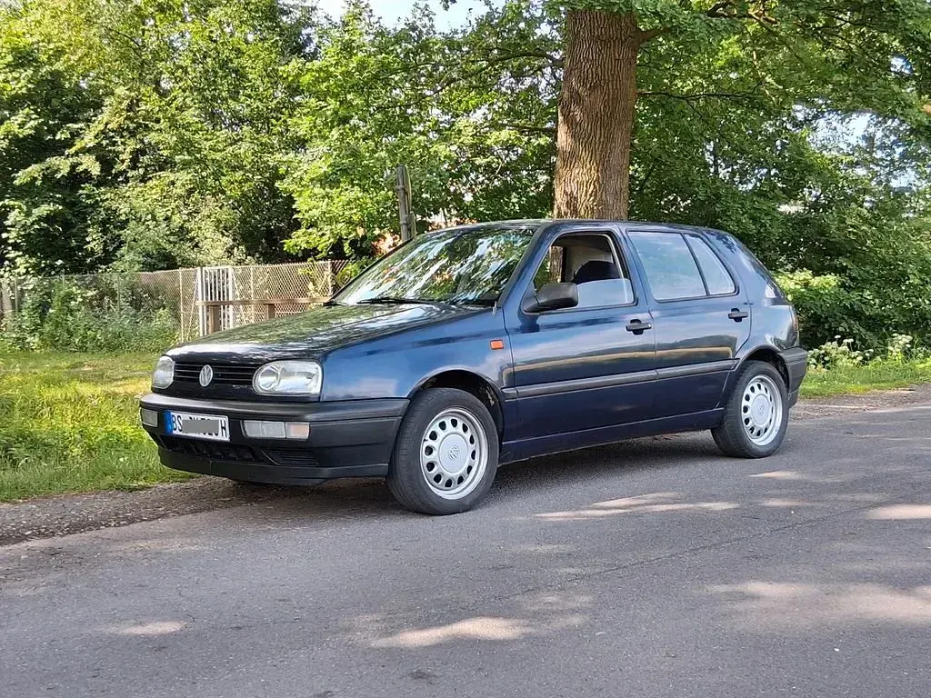 Gebraucht VW Golf III 75 PS (55 kW) 1992 Blau Kleinwagen
