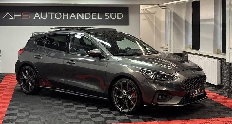 Gebraucht Ford Focus ST 280 PS (205 kW) 2019 Magneticgrau (metallic) Limousine