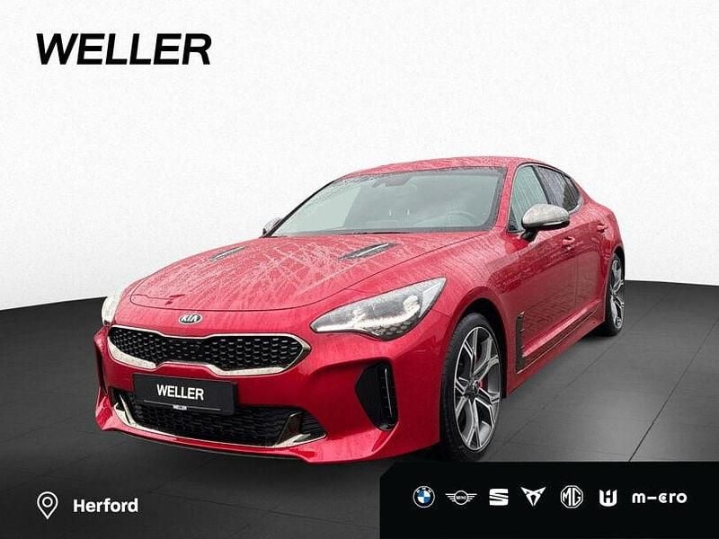 Rot Gebraucht 2018 Kia Stinger Kleinwagen | 30.450 € (Teuer) - Bild 1/4