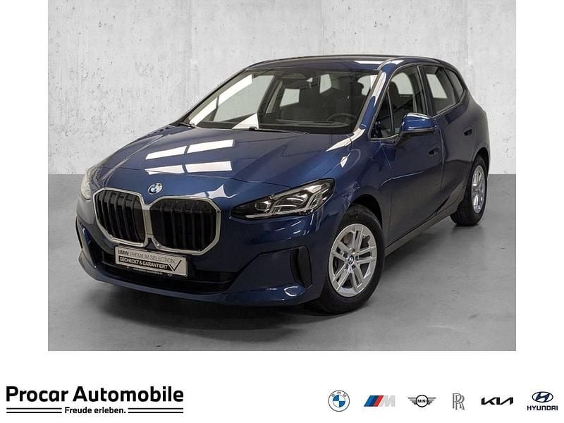 Blau Gebraucht 2022 BMW 218 Performance Van / Kleinbus | 26.280 € (Fairer Preis) - Bild 1/4