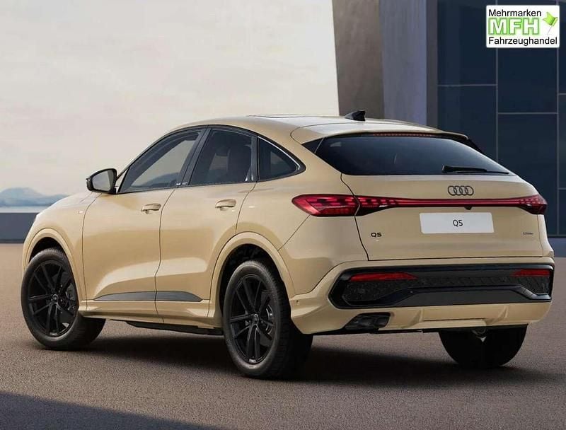 Neu Audi Q5 Sportback S-Line 204 PS (150 kW) 2025 Sakhirgold metallic SUV