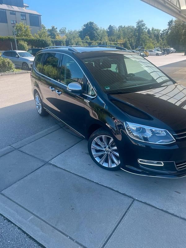 Schwarz Gebraucht 2012 VW Sharan Van / Kleinbus | 9.200 € (Fairer Preis) - Bild 1/4