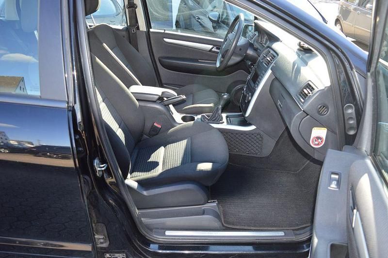 Usata Mercedes B150 95 CV (69 kW) 2009 Nero Monovolume