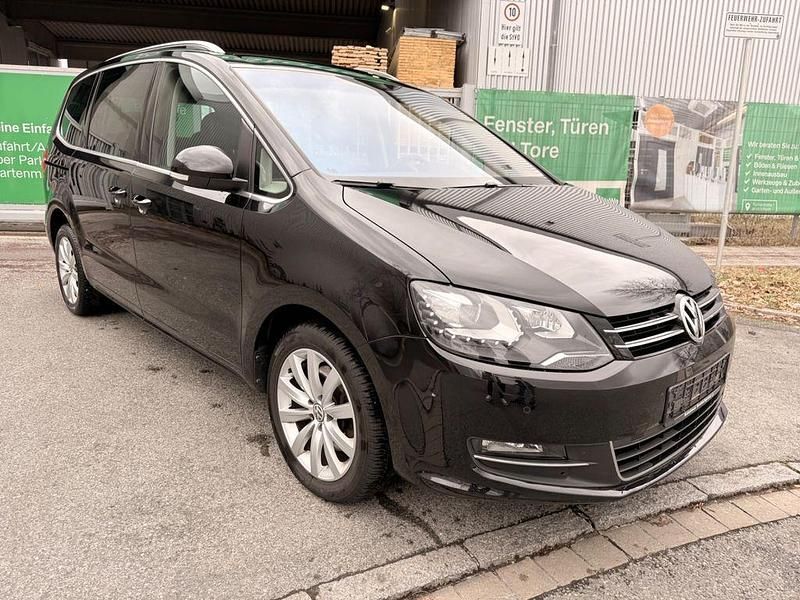 Gebraucht VW Sharan Highline 140 PS (102 kW) 2015 Schwarz Van / Kleinbus