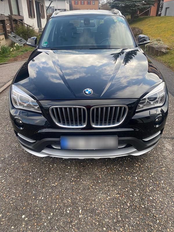 Gebraucht BMW X1 143 PS (105 kW) 2015 Schwarz SUV