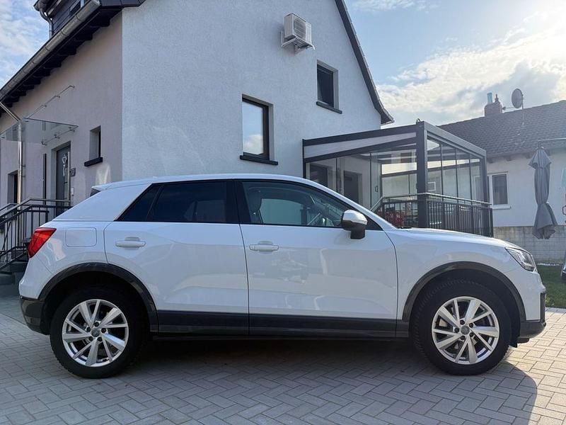 Gebraucht Audi Q2 Design 190 PS (139 kW) 2018 Weiß SUV