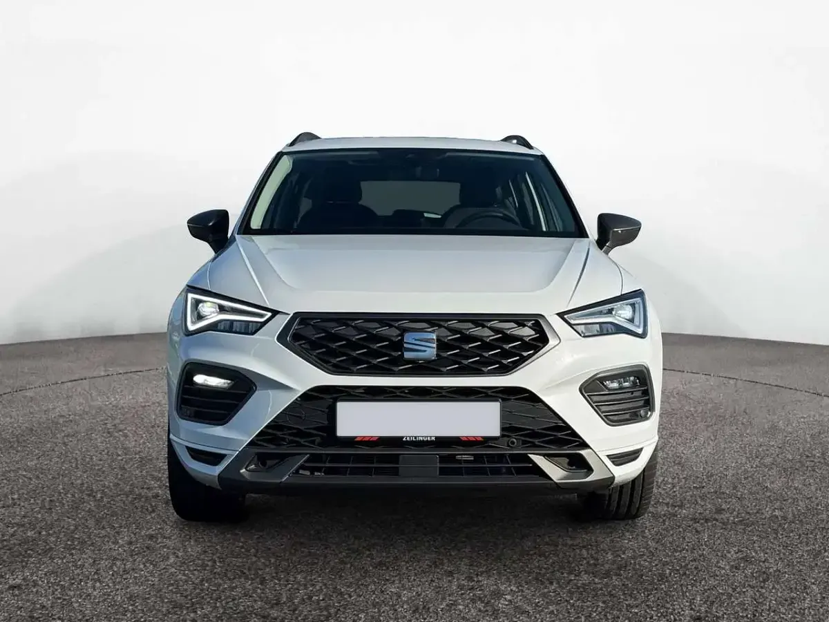 Gebraucht Seat Ateca FR 150 PS (110 kW) 2026 Nevada weiss SUV