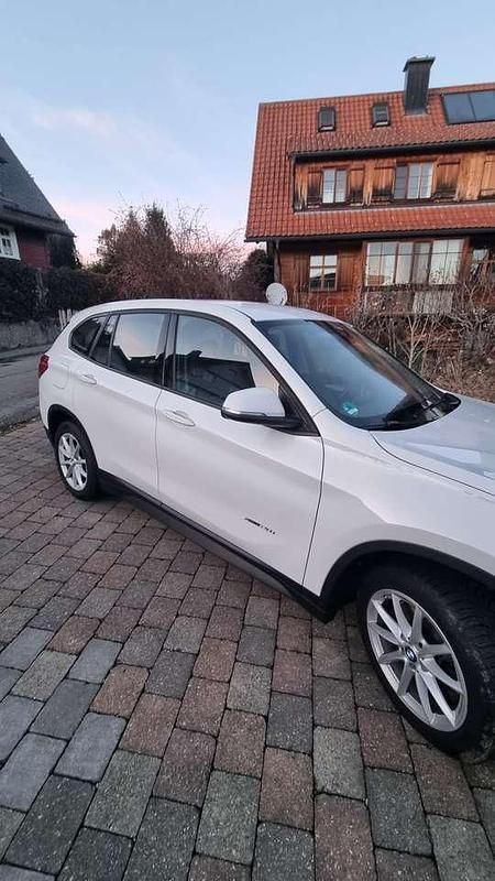 Gebraucht BMW X1 Advantage 192 PS (141 kW) 2016 Weiß SUV