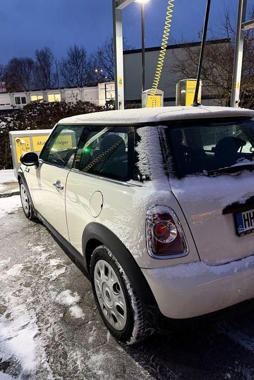 Gebraucht Mini ONE 75 PS (55 kW) 2011 Weiß Kleinwagen