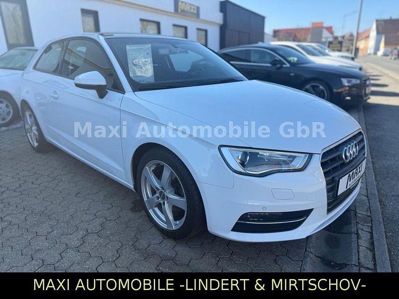Gebraucht Audi A3 Sport 150 PS (110 kW) 2015 Weiß Limousine