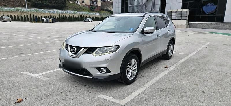 Silber Gebraucht 2014 Nissan X-Trail SUV | 10.000 € (Guter Preis) - Bild 1/4