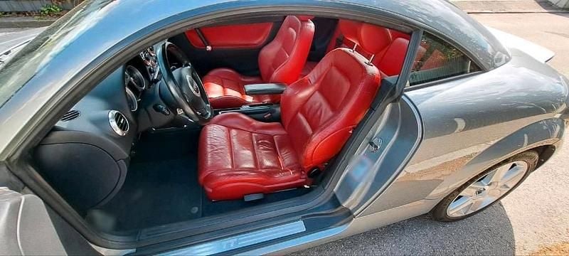 Gebraucht Audi TT 180 PS (132 kW) 2005 Grau Coupé