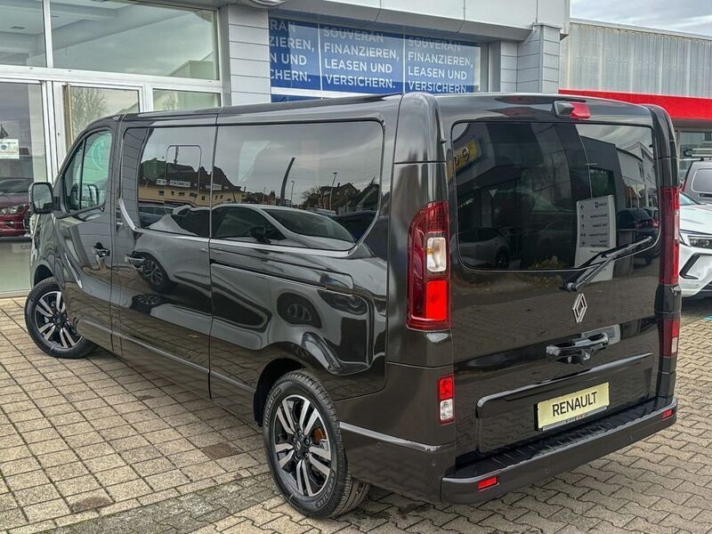 Gebraucht Renault Trafic 170 PS (125 kW) 2024 Tenebroschwarz Van / Kleinbus