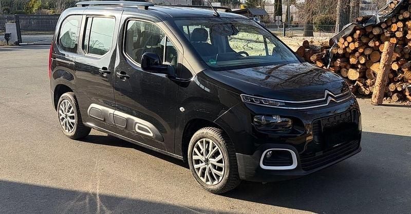 Gebraucht Citroën Berlingo PureTech 110 PS (80 kW) 2019 Schwarz Van / Kleinbus
