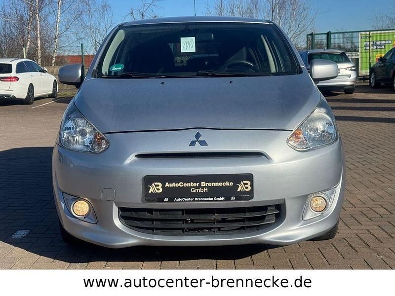 Gebraucht Mitsubishi Space Star 80 PS (58 kW) 2014 Silber Van / Kleinbus
