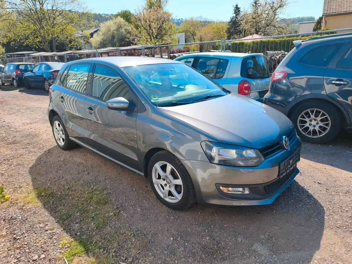Gebraucht VW Polo Style 90 PS (66 kW) 2012 Grau Kleinwagen