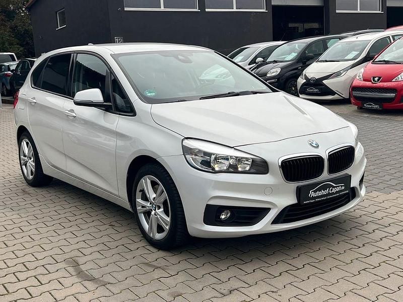 Gebraucht BMW 218 Basis 136 PS (100 kW) 2015 Weiß SUV