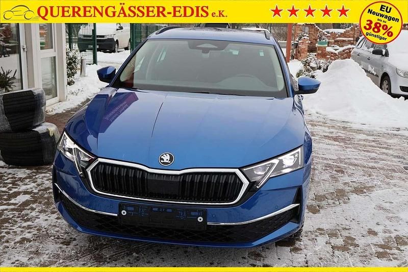 Neu Skoda Octavia Selection 150 PS (110 kW) 2026 Raceblau Kombi