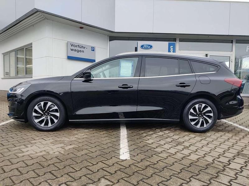 Gebraucht Ford Focus Titanium X 120 PS (88 kW) 2023 Obsidianschwarz metallic Kombi
