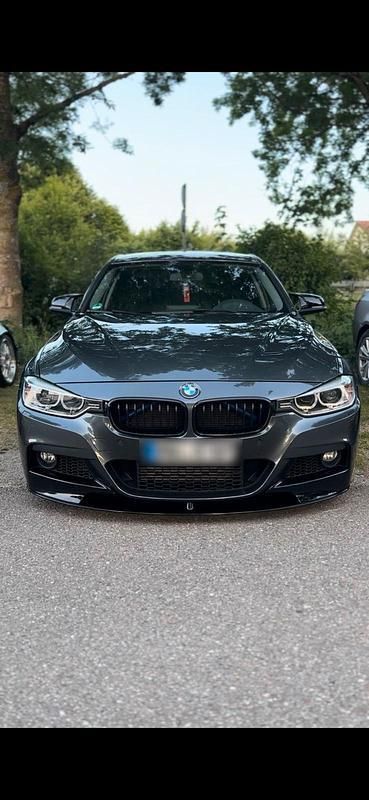 Grau Gebraucht 2014 BMW 335 M Performance Limousine | 33.000 € - Bild 1/4