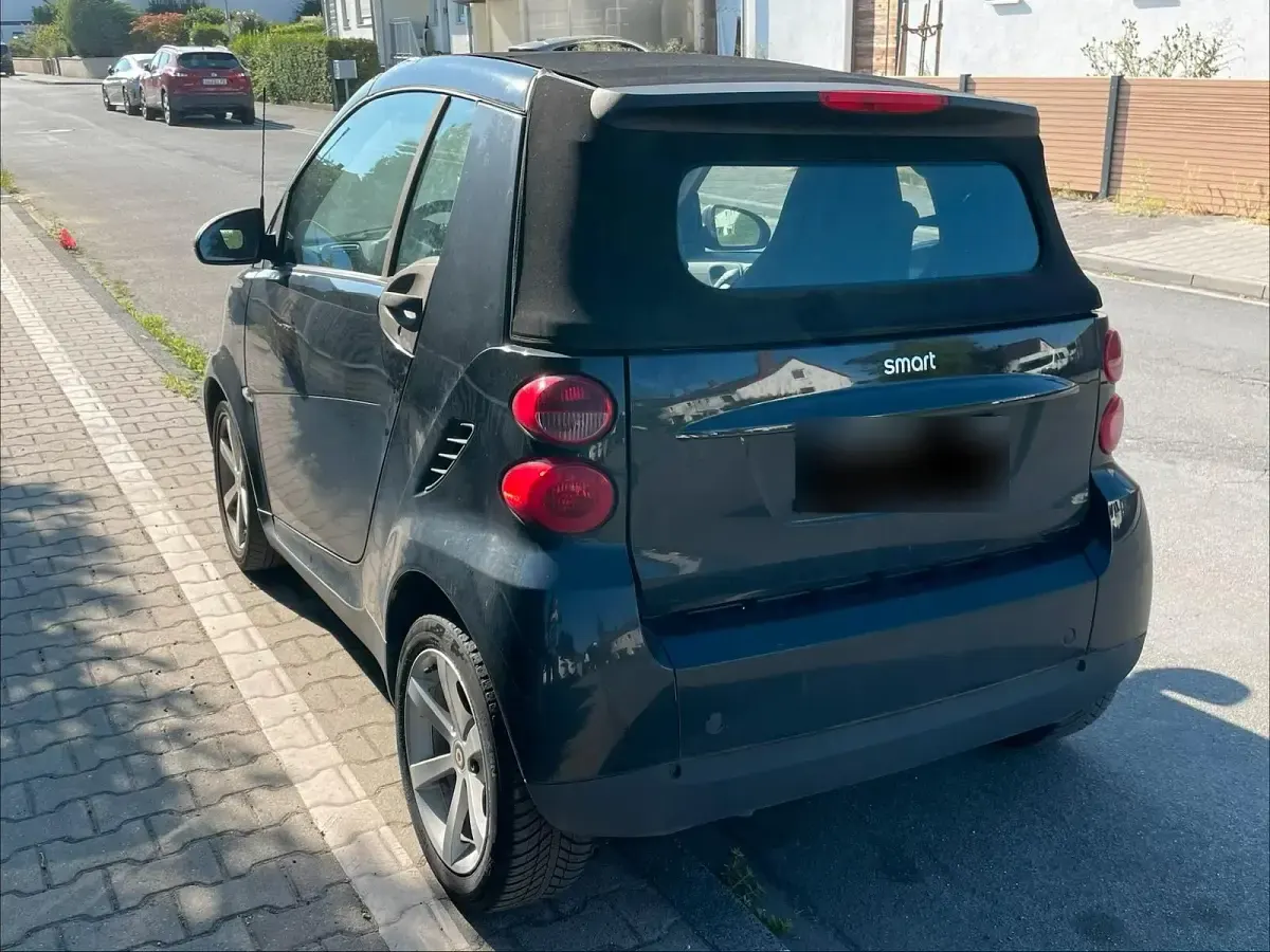 Gebraucht Smart ForTwo Cabrio 86 PS (63 kW) 2008 Schwarz Cabrio