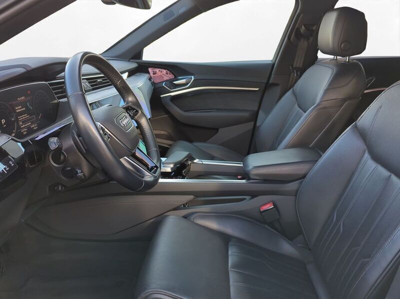 Gebraucht Audi e-tron Advanced 300 kW (408 PS) 2021 Weiß SUV
