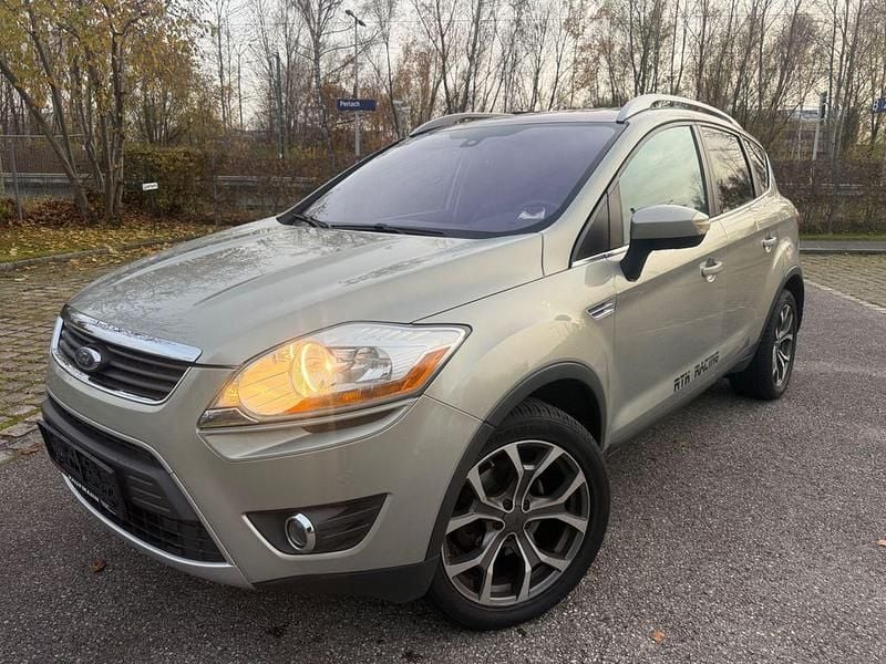 Weiß Gebraucht 2009 Ford Kuga Titanium SUV | 4.900 € (Guter Preis) - Bild 1/4