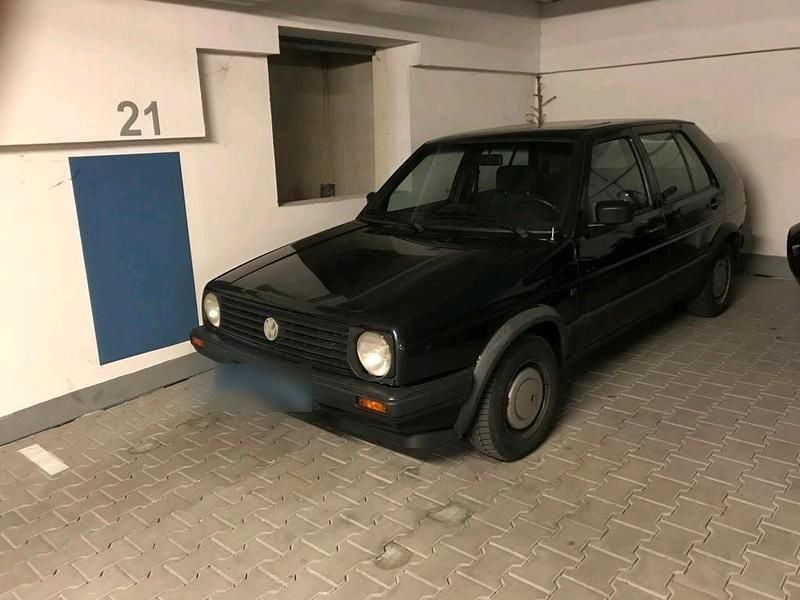 Gebraucht VW Golf II 90 PS (66 kW) 1990 Schwarz Kleinwagen